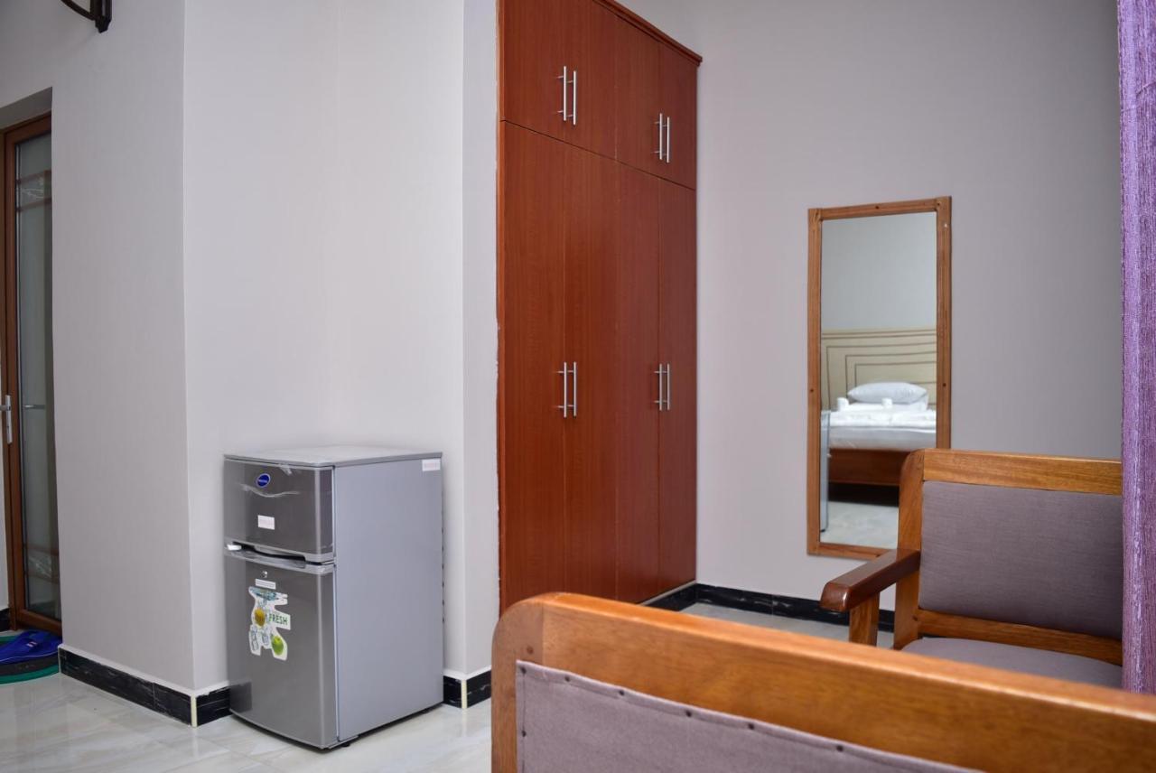 Hancol Hotel Додома Екстериор снимка
